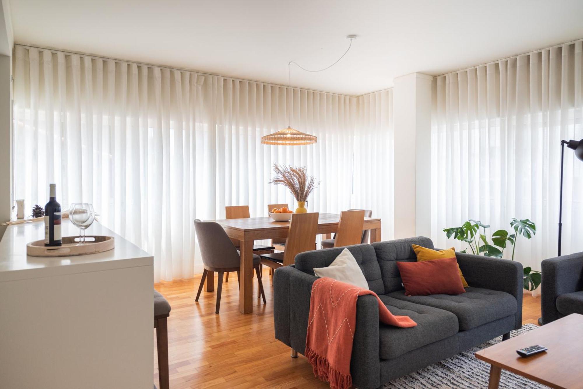Bombarda Homes Порто Екстериор снимка