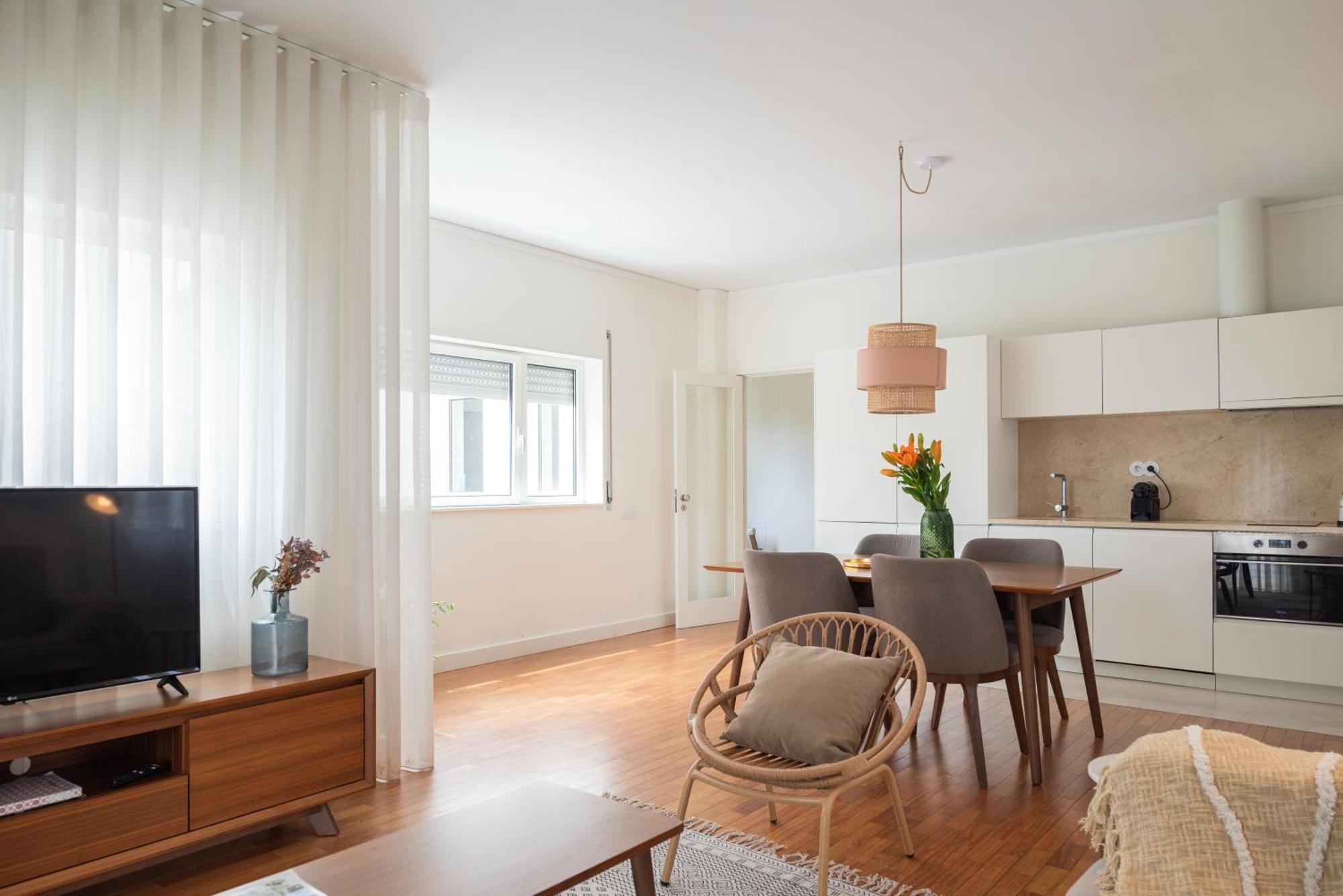 Bombarda Homes Порто Екстериор снимка