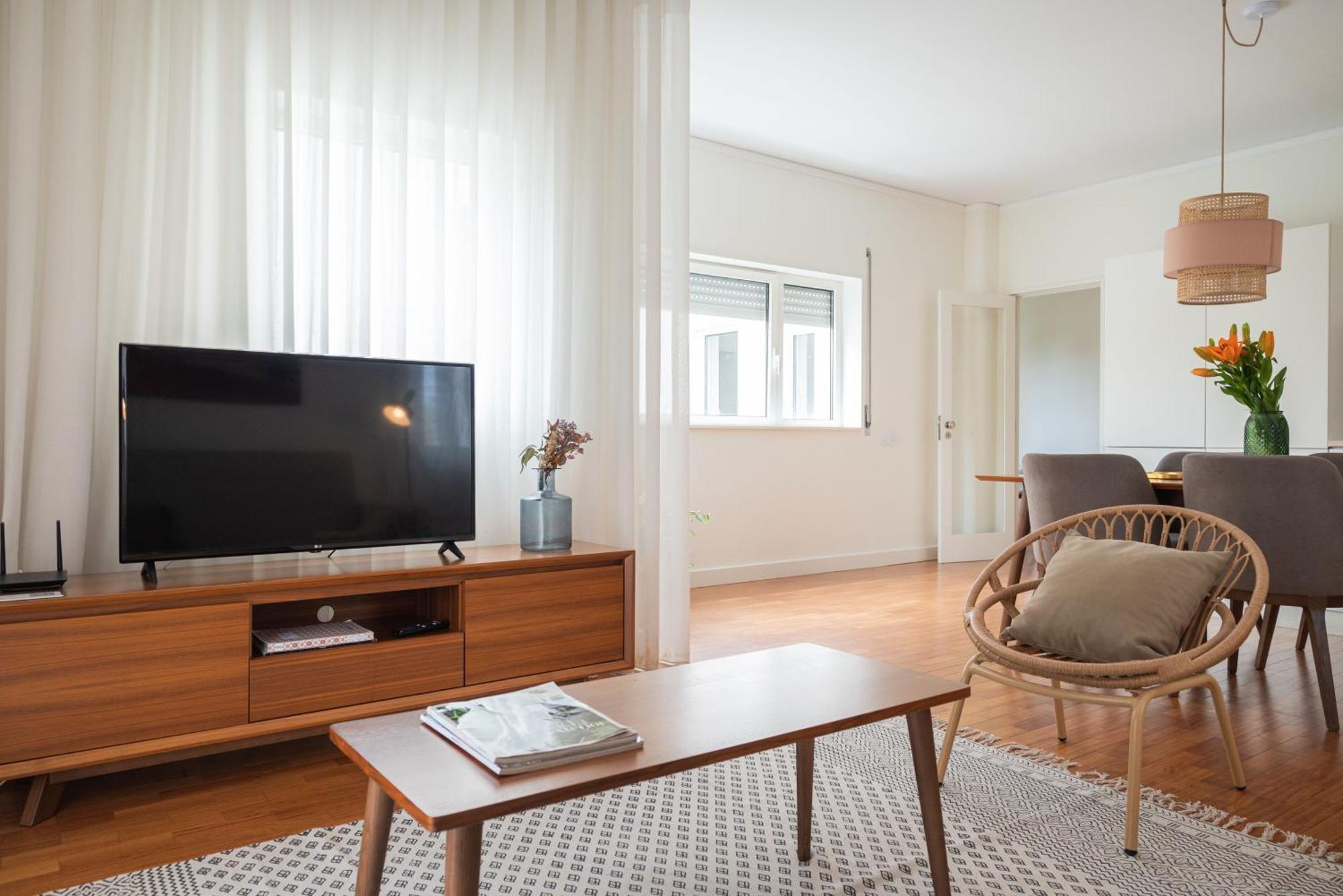 Bombarda Homes Порто Екстериор снимка