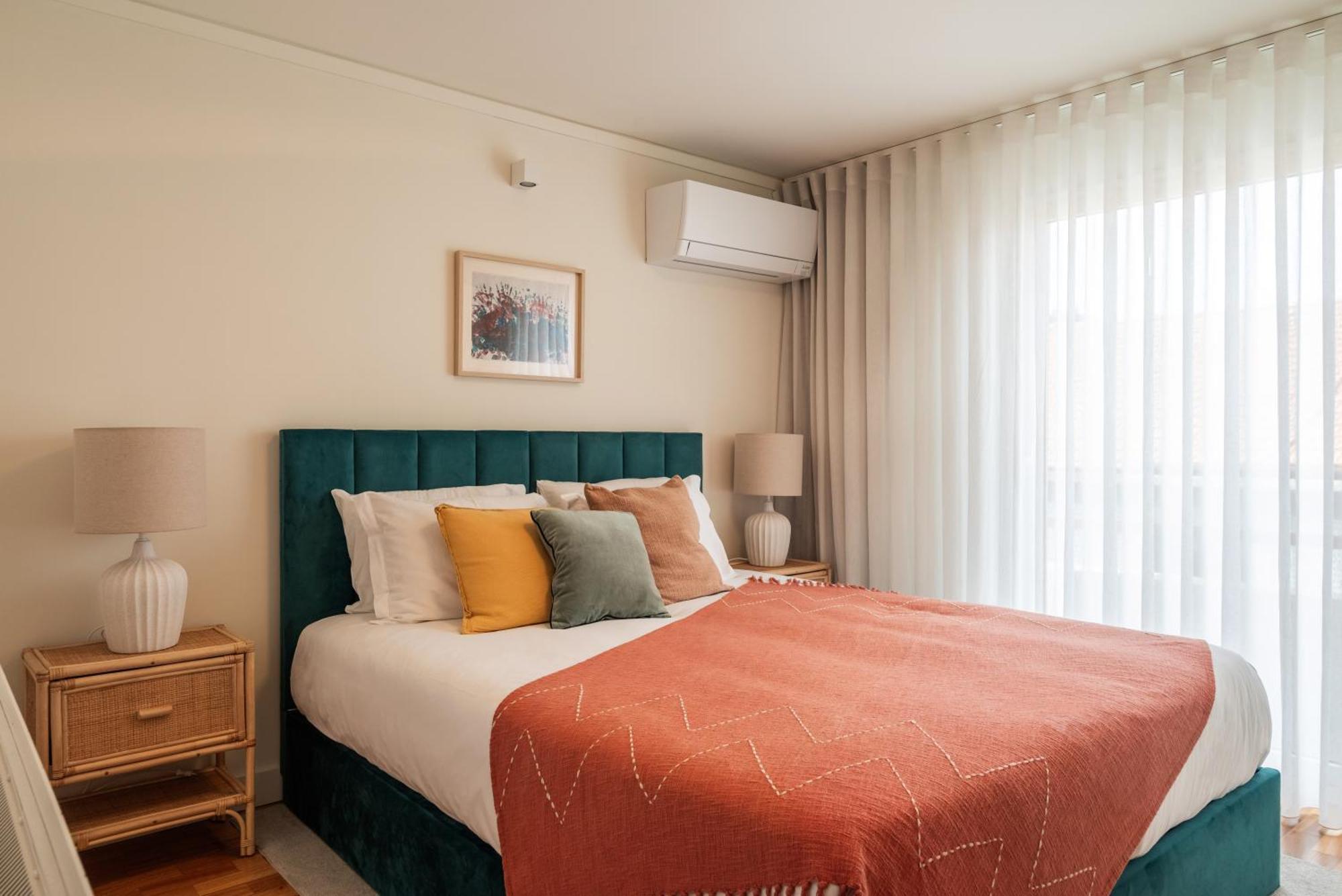 Bombarda Homes Порто Екстериор снимка