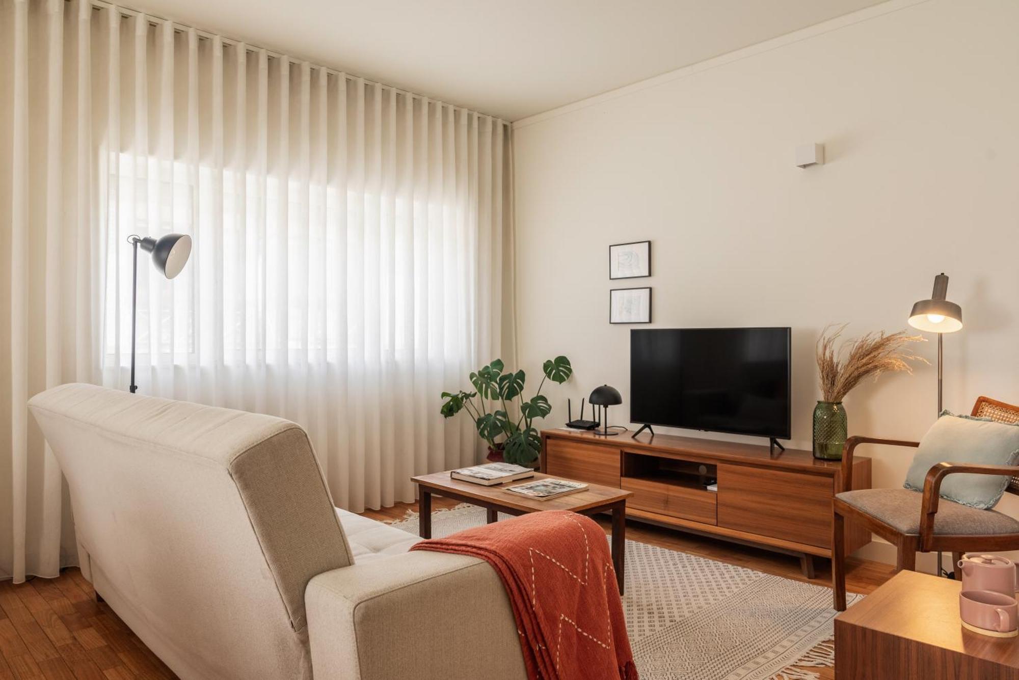Bombarda Homes Порто Екстериор снимка